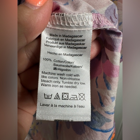 Liberty Art Fabrics for J. Crew Partial Button Down Floral Print Top Size 18 - Picture 16 of 17